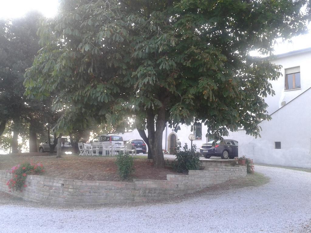Agriturismo Santa Chiara Pomarance Exterior foto